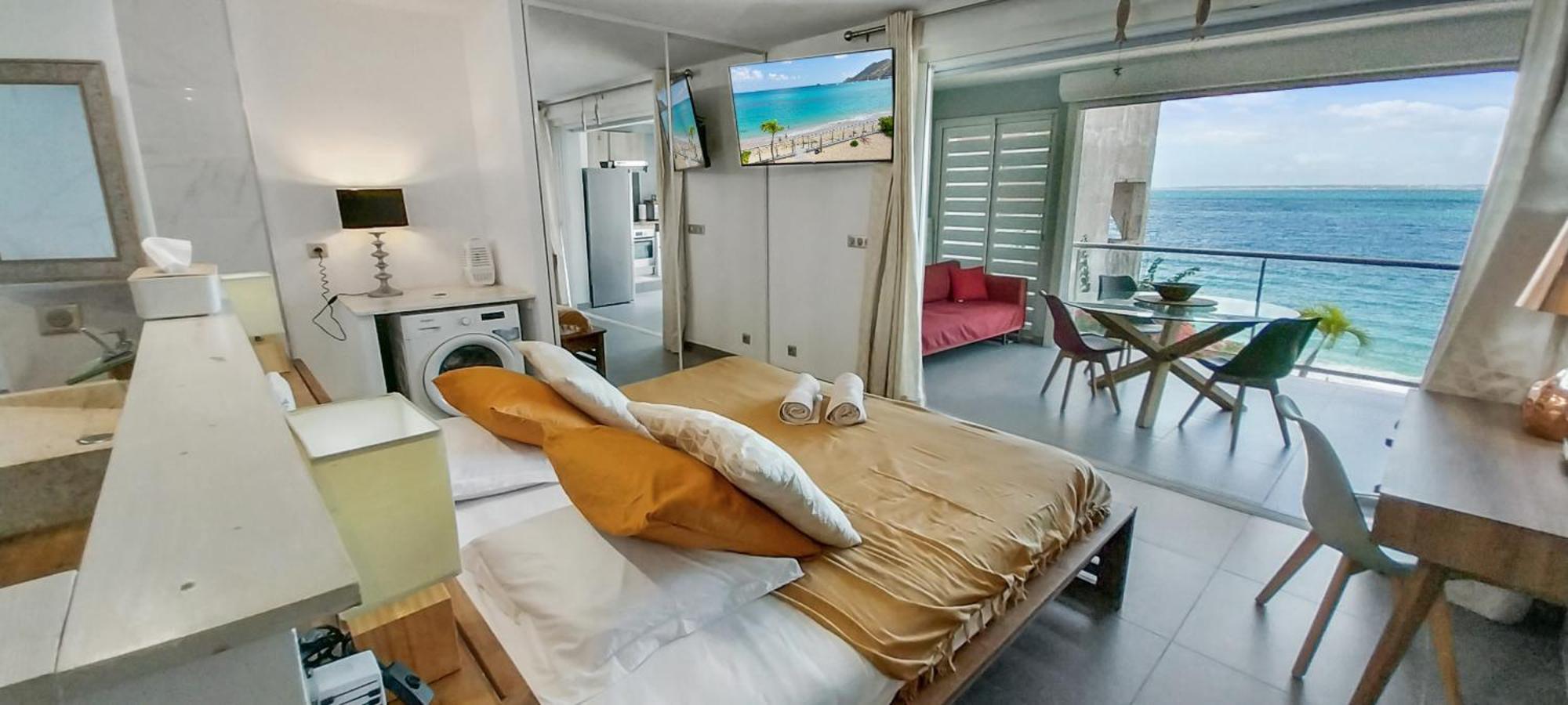 Official Page "Residence Bleu Marine" - Sea View Apartments & Studios - Saint-Martin French Side Гран-Каз Экстерьер фото